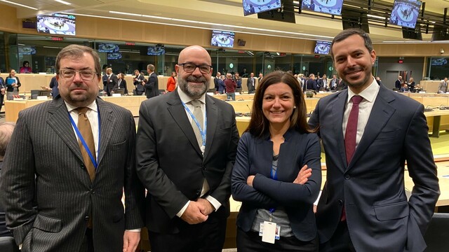 Ambassador Manuela Teixeira Pinto with the Portuguese Transport team